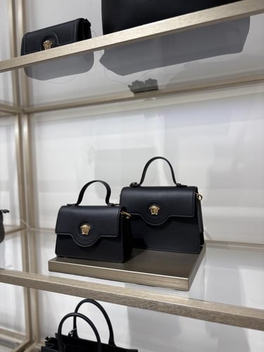 فرزاتشي | VERSACE