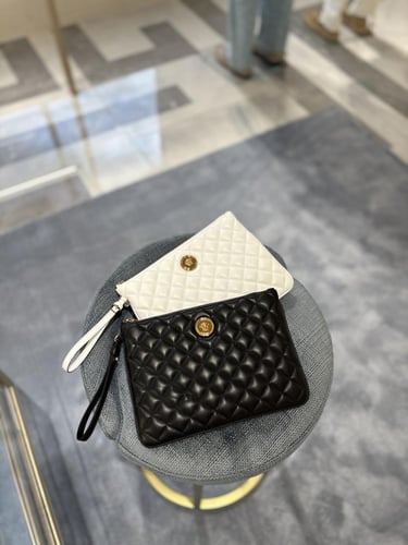 فرزاتشي | VERSACE