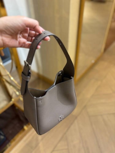 TORY BURCH| توري بورش