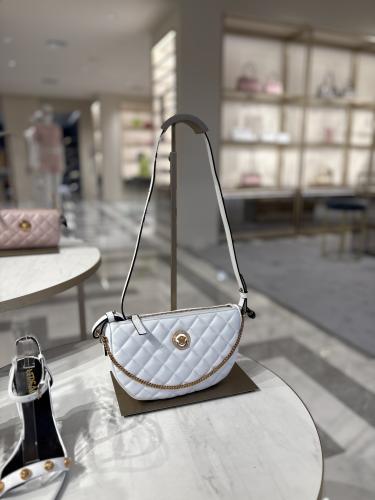 فرزاتشي | VERSACE
