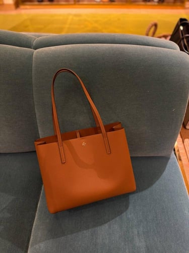 TORY BURCH| توري بورش