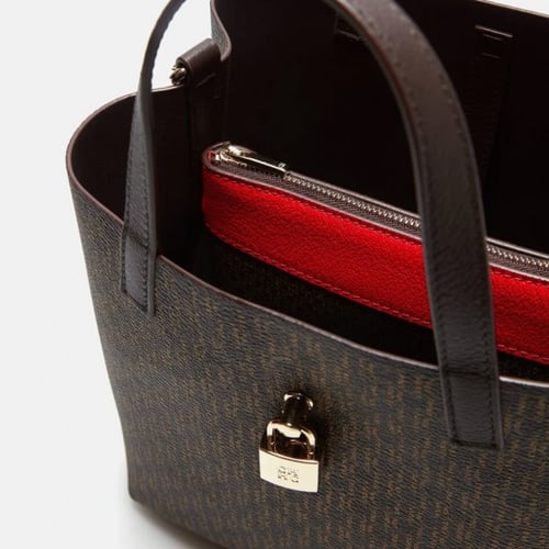 كارولينا هريرا | CAROLINA HERRERA