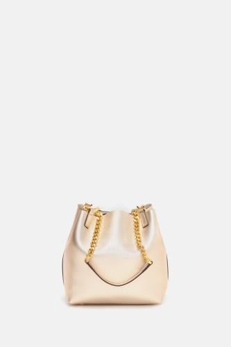 كارولينا هريرا | CAROLINA HERRERA