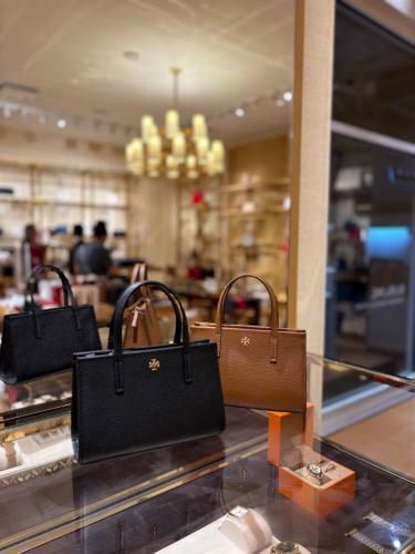 TORY BURCH| توري بورش