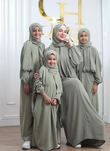 شرشف غنى حجاب أطفال