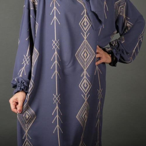 شرشف صلاة كرم مطرز معين