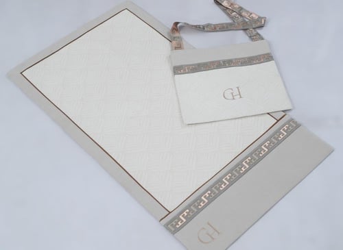 حقيبة و سجادة صلاة غنى حجاب