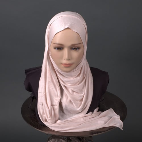 حجاب جاهز CC