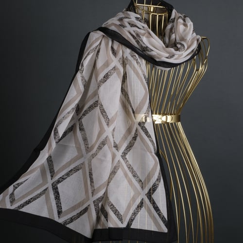 طرحة بوردن شال ناتورال منقوش