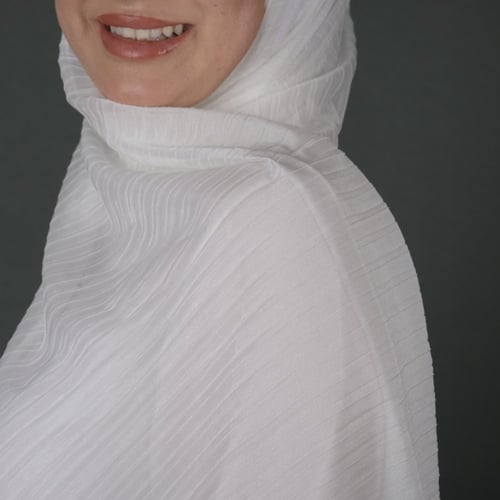 طرحة جوري شيفون بليسيه