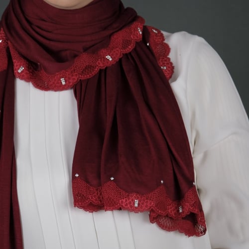 طرحة قطن كويتي بدانتيل رفيع