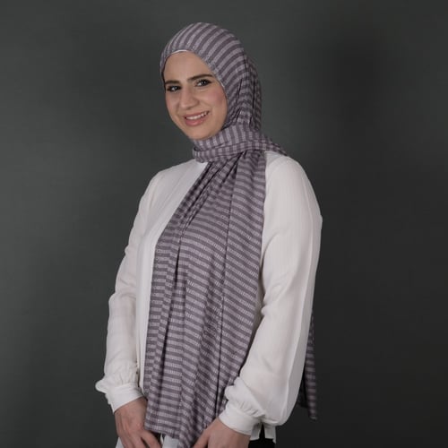 طرحة كشخة مقلم مزينة بشفوارفسكي