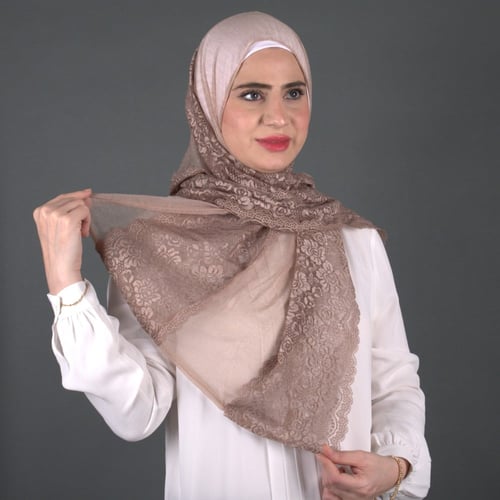 طرحة كشمير ناعم بشرحات دانتيل