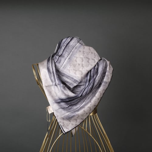 طرحة سكارف بيكاسو حرير