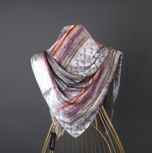 طرحة سكارف بيكاسو حرير