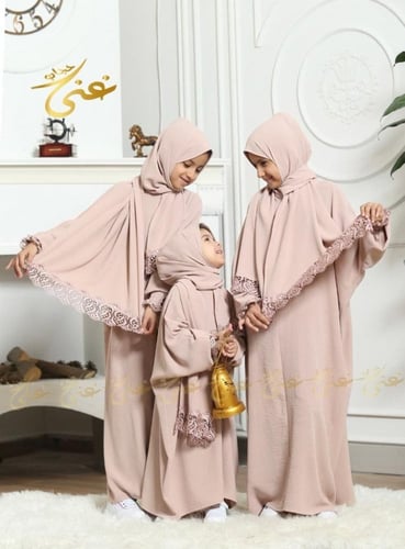 شرشف غنى حجاب أطفال