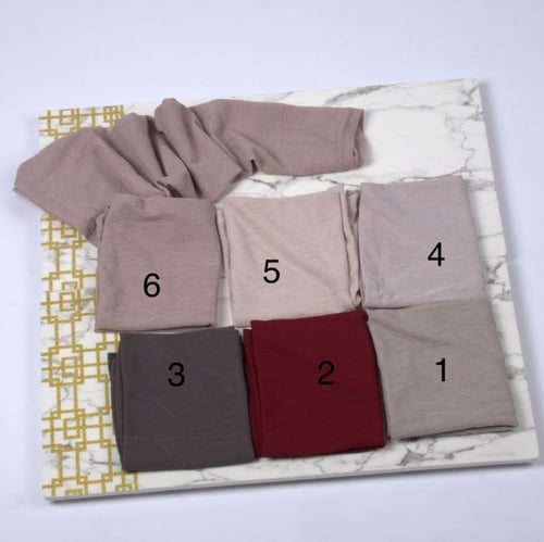 حجاب قطعتين مجكر خطوط