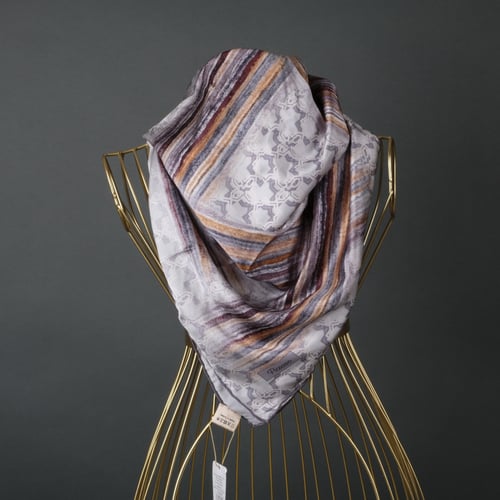 طرحة سكارف بيكاسو حرير