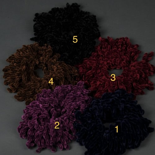 ربطة شعر مخمل