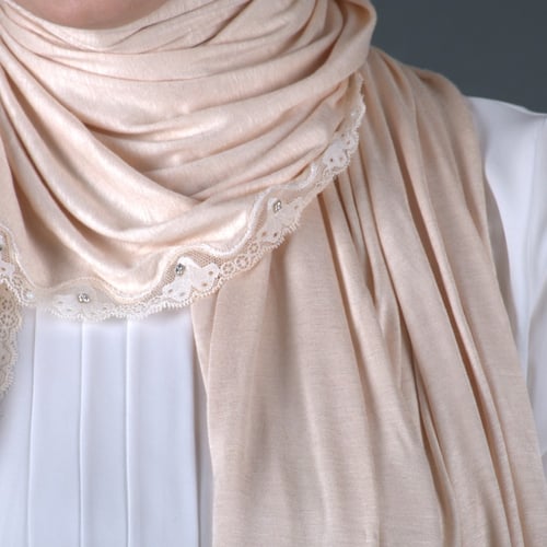 طرحة قطن كويتي بدانتيل رفيع