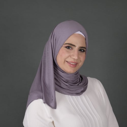 طرحة كشخة سادة مزينة بشفوارفسكي