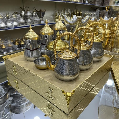 بوكس للأهداء 3 دلال 3 أباريق ومبخر وتمرية ( المنيو...