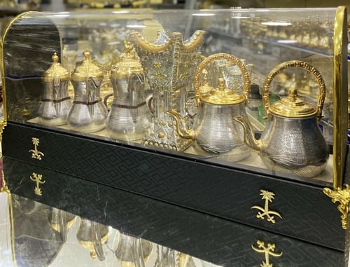 بوكس للأهداء إبريقين ومبخر و 3 دلال