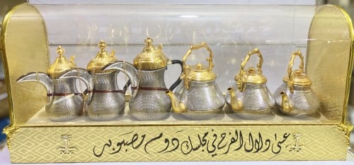 بوكس للأهداء 3 دلال + 3 أباريق الألمنيوم