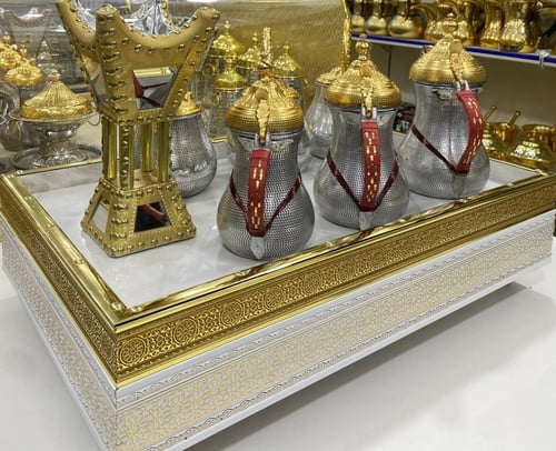 صينية و 3 دلال و 3 أباريق ومبخر ( المنيوم )