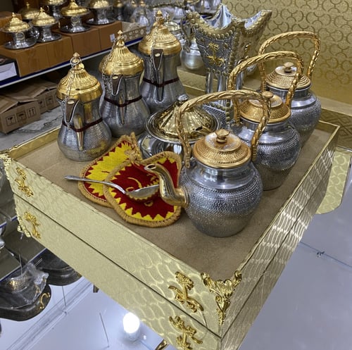 بوكس 3 دلال 3 أباريق وتمرية ومبخر المنيوم