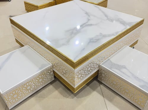 طاولة تقديم مع 4 طوايل خدمة نقش اسلامي