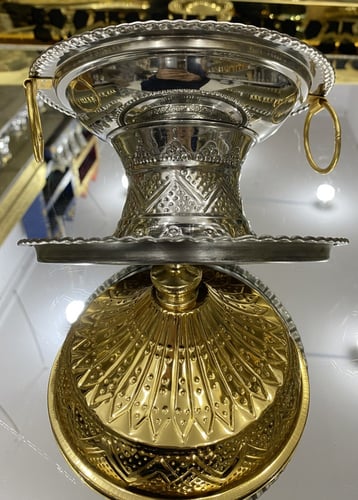 تمرية ملكي فضي وذهبي الأصلي