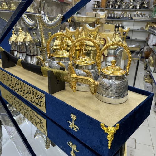 بوكس 3 دلال 3 أباريق ومبخر وسيف الكحلي