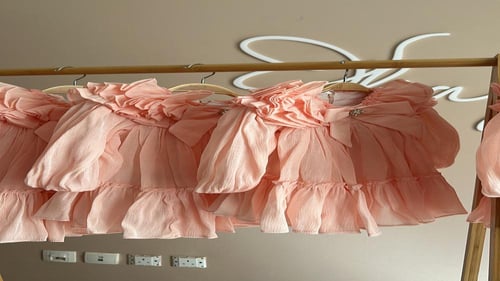 فستان مشمشي انيق