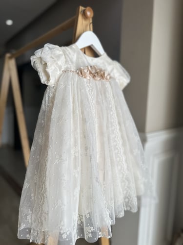 فستان سكري انيق ( مدة التسليم ٧-١٠ ايام )