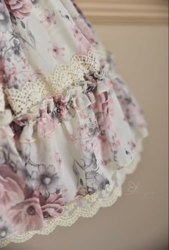 فستان وردي مشجر