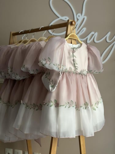 فستان خمري هادي ( ٣-٨ سنوات ) قد يستغرق الشحن ١٠ ا...