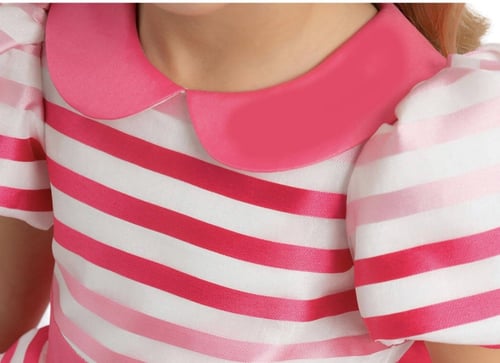 فستان فوشي مع ربطة شعر