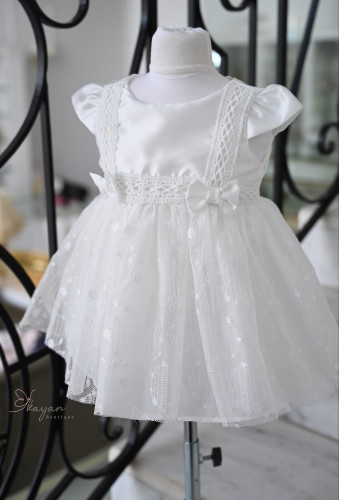 فستان مواليد ابيض