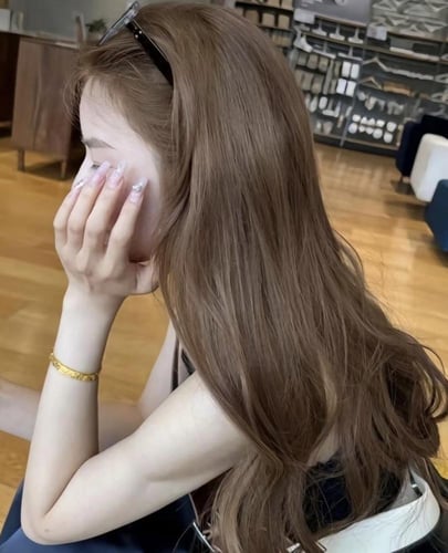 اشقر بيج فاتح صبغه نباتيه بزيت الارغان