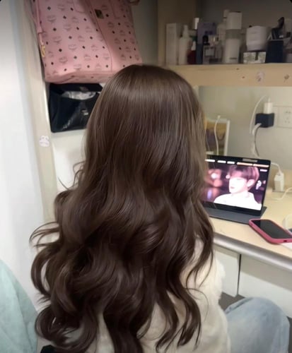 صبغه نباتيه دائمه بني شوكولا فاتح