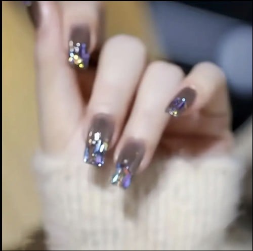 اظافر تركيب مصنوعه من الجل والاكريلك ٢٤ قطعه