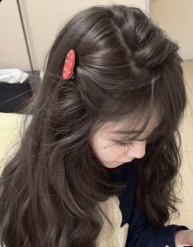 صبغه نباتيه دائمه لون اشقر غامق رمادي بارد