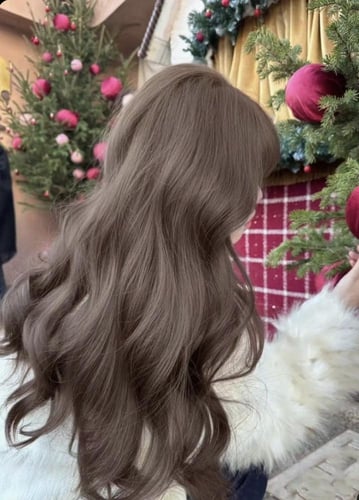 صبغه نباتيه دائمه لون اشقر ذهبي رمادي بارد