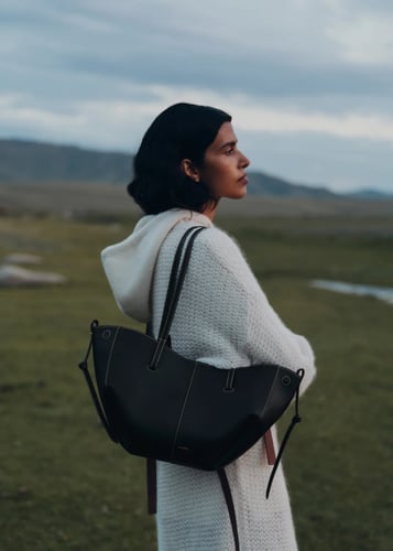 Poléne Paris | Cyme | Edition Textured Ebony