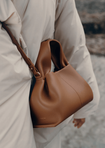 Poléne Paris | Numéro Neuf | Camel