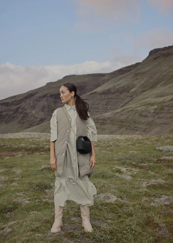 Poléne Paris | Béri | Edition Textured Black Chain