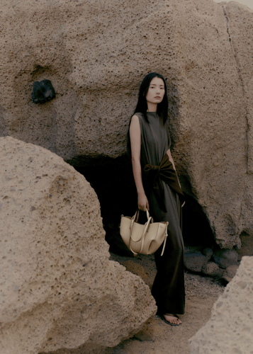 Poléne Paris | Cyme | Edition Textured Sand