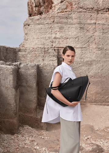 Poléne Paris | Cyme | Edition Textured Black