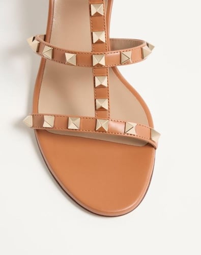 Valentino | Rockstud Calf Mules. Heel: 60 Mm | ama...